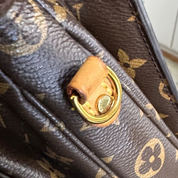 Louis Vuitton pouchette metis… great bag - Picture 9 of 12